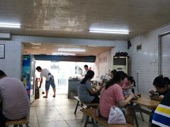 -荣巷小馄饨(荣巷店)