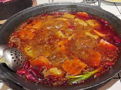 -旧街市鲜货老火锅(大光路店)