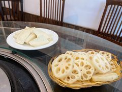 鲜豆腐-姥家大锅台水库渔家