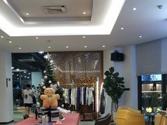 -豪逸健体(中骏广场店)