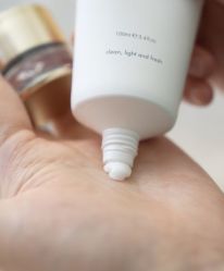 -悦瑢港湾科技美肤芳疗美容