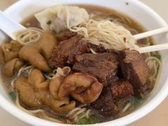 牛腩拼猪肠面-海幢瑞芳饮食店