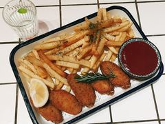 -MIKAKU(万达广场上海宝山店)