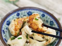 -无名氏宵夜小摊(祝家三姐妹馄饨店)