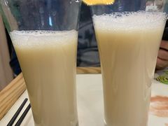 新鲜豆浆-香港麦奀云吞面世家(中山二路店)