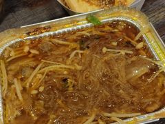 -花儿姐与战哥的美食档