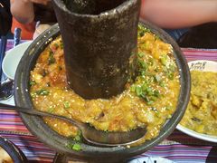 -香巴拉云南餐厅(华莱坞店)