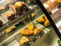 -星巴克臻选(舟山凯虹广场店)
