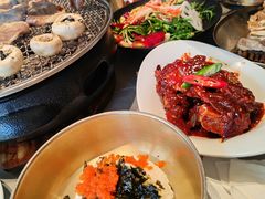 -草家酱蟹炭火烤肉店(珲春南路一店)