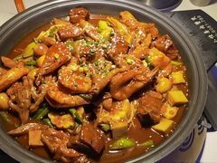 -徐记小怪兽肉蟹煲(中央大街店)