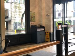 大堂-一棠龙虾•王牌虾球(光谷天地店)