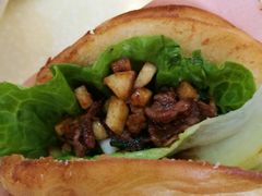 肉夹馍-伊鼎牛肉面(潍坊路店)