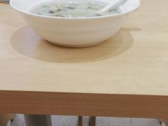 -李与白包子铺(桐梓林店)