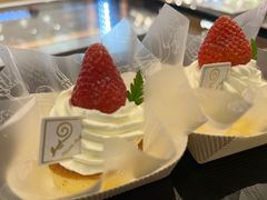 -花花卷卷·鲜食蛋糕(静安久光百货店)