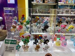 -泡泡玛特POPMART(武汉天地壹方店)