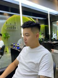 -不迫先生专业男士剪发