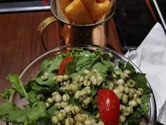 -恰餐厅及酒吧 CHAR Bar & Grill (北京丽都皇冠假日店)