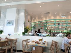 -绿岛港轩海鲜烤肉涮锅自助餐厅