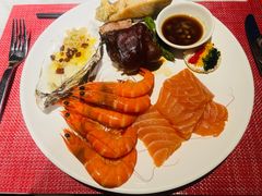 -锦厨国际自助餐厅 · 云端景观 (昆明索菲特大酒店)