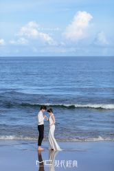 -现代经典婚纱摄影