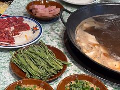 -鸿姐老火锅(花园路店)