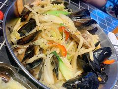 -炒码先生·韩餐炸鸡披萨(西塔店)