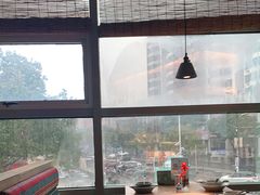 -蜜桃餐厅·伴山(湖滨商业街店)