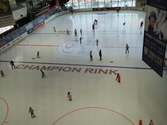 -冠军冰场CHAMPION RINK(凯德广场店)
