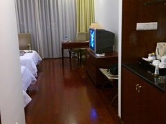 电视机-上海华凯华美达广场酒店