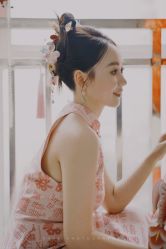 -艾米丽婚纱礼服