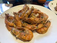 -臻鲜燕海鲜融合餐厅(金陵style店)