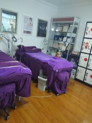 -杉惠素颜美妆皮肤管理中心