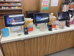 -麦当劳(欢乐谷店)
