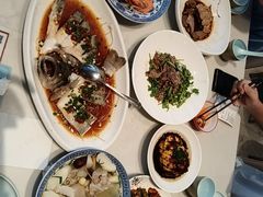 -泓历皇朝酒店(东亭店)
