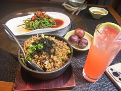 -菌自由丨野生菌火锅特色庭院餐厅(丽江古城店)