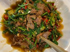 小炒黄牛肉-湘聚南县土菜馆(龙山二路店)
