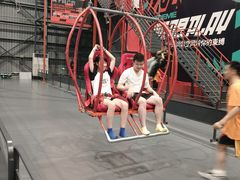 -极限PLAY运动娱乐新世界·团建派对表演休闲馆·室内高空游乐园