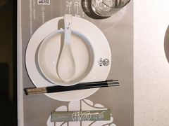 餐具摆设-八珍玉食鸡煲·打边炉(印象城店)