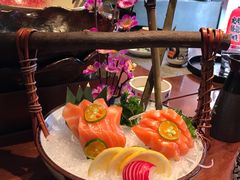 -萤初高端日料王(曲江银泰店)