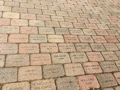 -摇滚乐名人堂博物馆