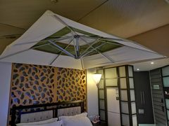 -喜鹊愉家酒店(郑州曼哈顿博览中心地铁站店)