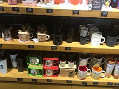 零售区-星巴克(广州动漫星城东区店)
