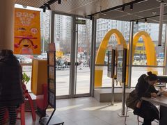 -麦当劳(北苑秋实路店)