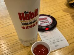 -The Habit Burger Grill 哈比特汉堡(爱琴海店)