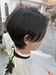 -阿三造型烫染•接发