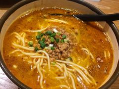 -谭师爷龙抄手(白下路店)
