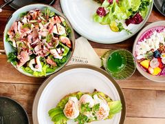牛油果温泉蛋吐司-O'mills Sourdough Bakery&Bistro(永嘉路店)