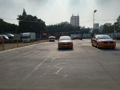 -港安驾校·直营学车·陪驾(后瑞店)