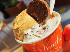 -VENCHI 闻绮(上海佛罗伦萨小镇店)