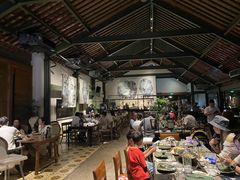 -喜洲吧·江畔老船厂·庭院餐厅(喜临院店)
